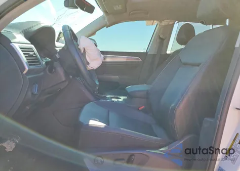 2019 Volkswagen Atlas Se из США, поврежденный, VIN 1V2YR2CAXKC558561